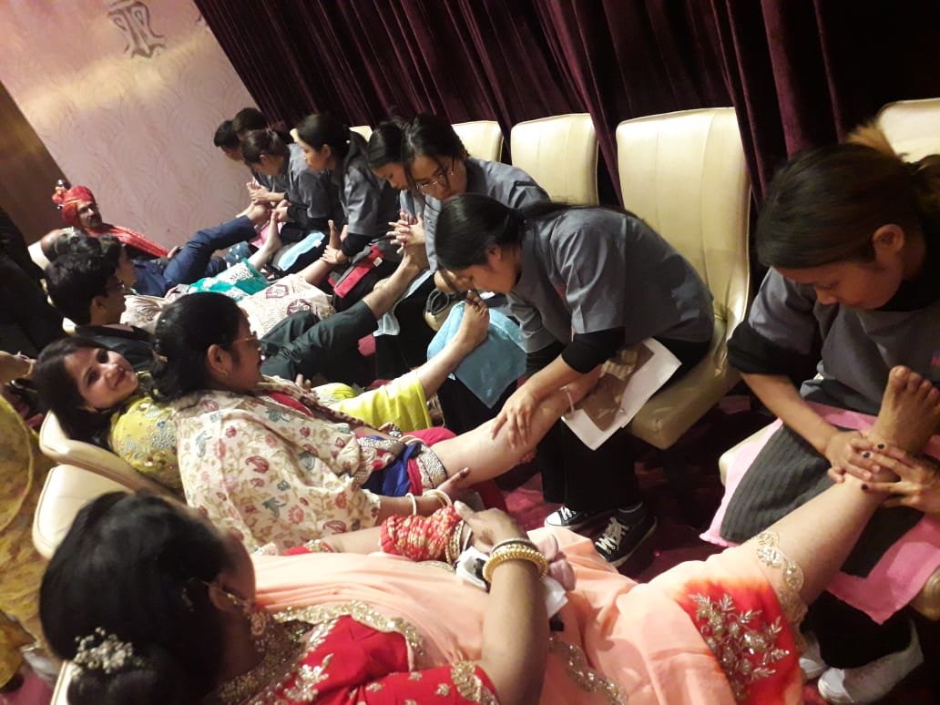 Masseuse for Weddings